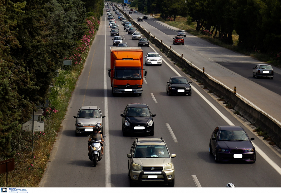 Στο σπίτι θα έρχονται οι κλήσεις για οδηγούς που κινούνται στη ΛΕΑ