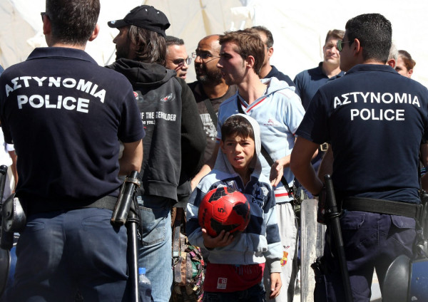 Απίστευτη οικογενειακή τραγωδία στην Κύπρο: Ανήλικος μαχαίρωσε και σκότωσε την 9χρονη αδερφή του