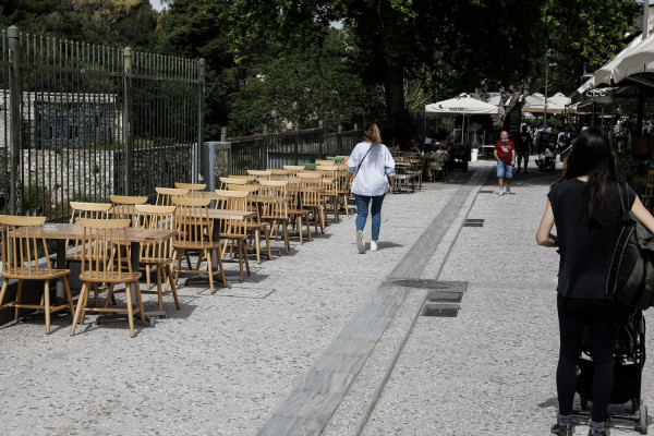 Κορονοϊός: Πάνω από 3.400 τα κρούσματα σήμερα, 83 οι νεκροί, 754 οι διασωληνωμένοι