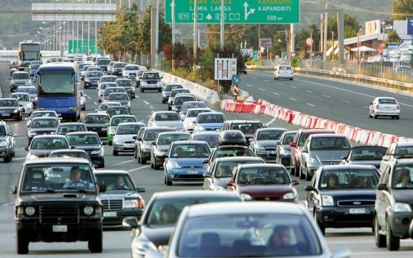 ΑΑΔΕ: Έρχονται νέα ραβασάκια για ανασφάλιστα οχήματα