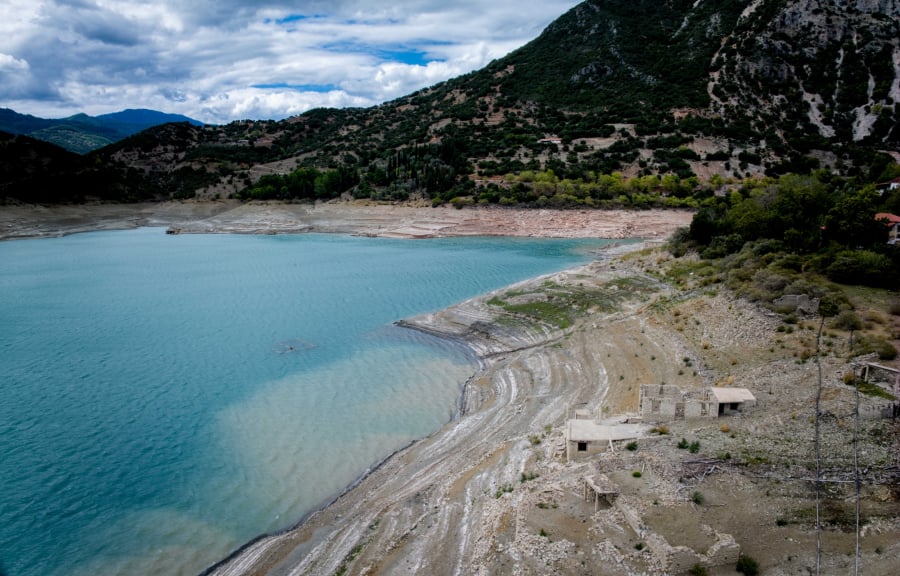 Σε συναγερμό η ΕΥΔΑΠ για τη λειψυδρία στην Αθήνα: Τα σενάρια που εξετάζει