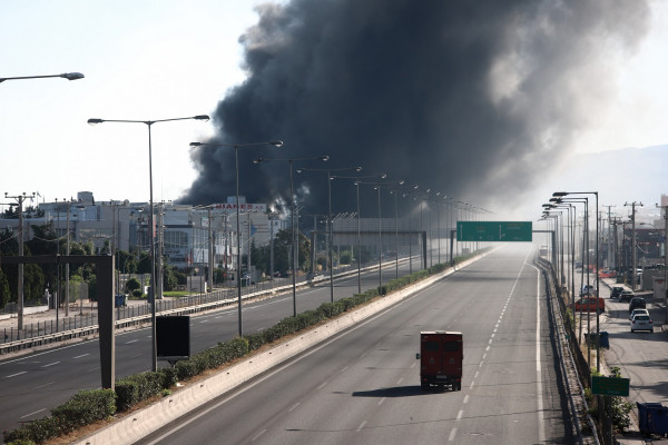 Ελληνική Αντικαρκινική Εταιρεία: Εξαιρετικά καρκινογόνο το τοξικό νέφος στη Μεταμόρφωση