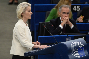 Οργή Τραμπ για την πρόταση της φον ντερ Λάιεν: Απειλεί την Ευρώπη με σκληρούς δασμούς