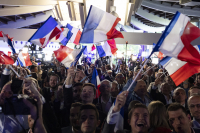 Η «καυτή πατάτα» της οικονομίας στις κάλπες του Ιουνίου: Ποιος θα την πληρώσει για το γαλλικό έλλειμμα