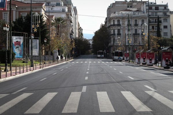 Πρόταση «βόμβα» Σαρηγιάννη: «Lockdown τύπου Μαρτίου, για να προλάβουμε το τρίτο κύμα»