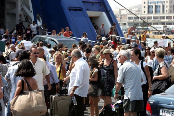 24ωρη απεργία σε συγκεκριμένα πλοία την 1η Αυγούστου ανακοίνωσε η ΠΕΝΕΝ