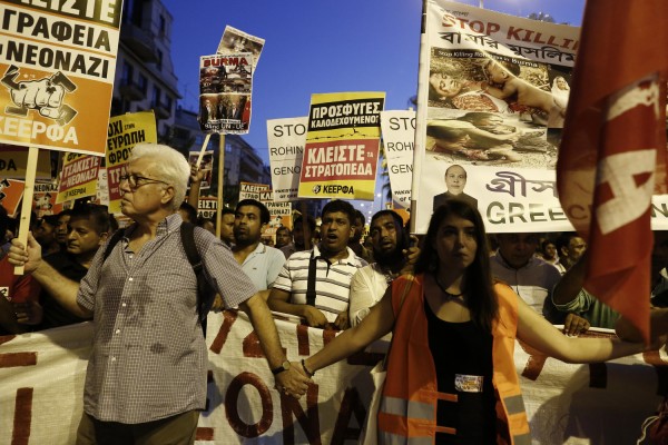 Πέντε συλλήψεις για τα επεισόδια κοντά στα γραφεία της Χρυσής Αυγής