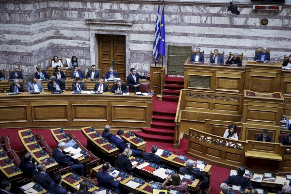 Βουλή: Κόντρα σε υψηλούς τόνους για το πόρισμα της τραγωδίας στο Μάτι