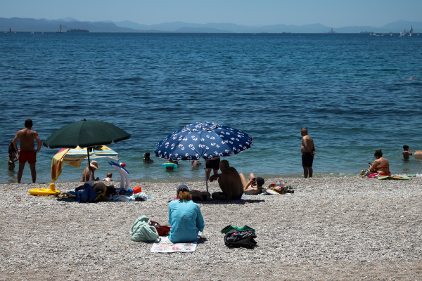 Καιρός: Επιστρέφει το καλοκαίρι το Σαββατοκύριακο, με θερμοκρασίες Αυγούστου