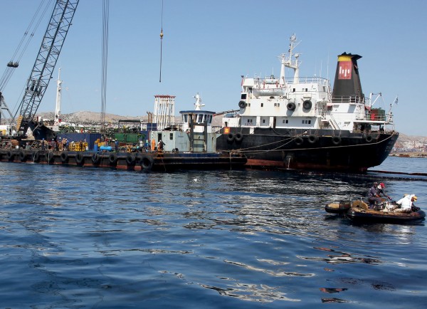 Ολοκληρώθηκε η διαδικασία απάντλησης των καυσίμων από το «ΑΓ ΖΩΝΗ ΙΙ» -Απαντλήθηκαν 2.535 κυβικά καυσίμων