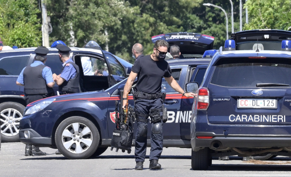 Μάστιγα οι γυναικοκτονίες και στην Ιταλία, πάνω από 100 γυναίκες δολοφονήθηκαν φέτος