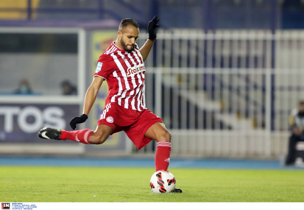 Super League: «Περίπατος» Ολυμπιακού στο Περιστέρι, 3-0 τον Ατρόμητο με σόου Ελ Αραμπί