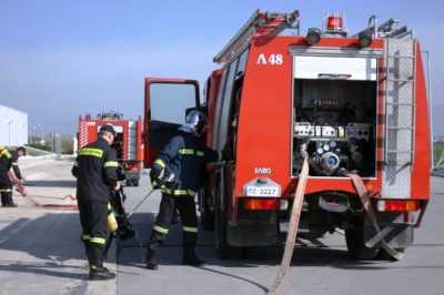 Υπουργείο Παιδείας: Από 1/6 έως 15/6 οι αιτήσεις για την πυροσβεστική με τις πανελλήνιες 2016