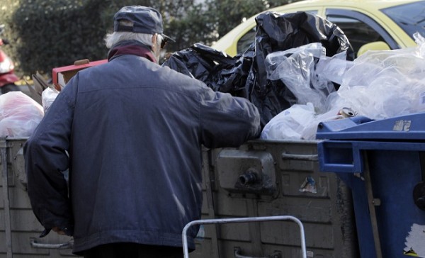 Περίπου 120 εκατ. Ευρωπαίοι απειλούνται από τη φτώχεια