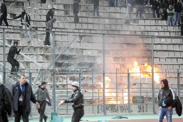 Επεισόδια και τραυματίες στο Πανθεσσαλικό λίγο πριν τον τελικό κυπέλλου