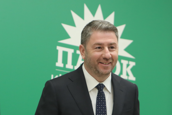 Περιμένοντας το Μαξίμου για προ ημερησίας... Ντίλιαν