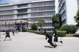 Επεισόδια στο ΑΠΘ: Κατασχέθηκαν μολότοφ, κοντάρια και ναρκωτικά - Η ανακοίνωση της ΕΛΑΣ