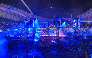 Metallica: Η στιγμή που παίζουν το Nothing Else Matters και όλο το ΟΑΚΑ τραγουδά (βίντεο)
