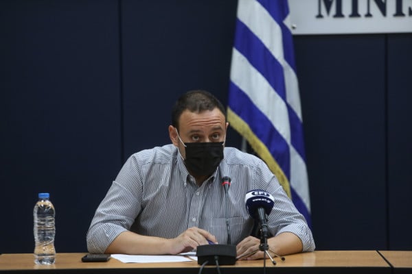 Μαγιορκίνης: Περιμένουμε έξαρση στα νέα κρούσματα στο τέλος Οκτωβρίου (vid)