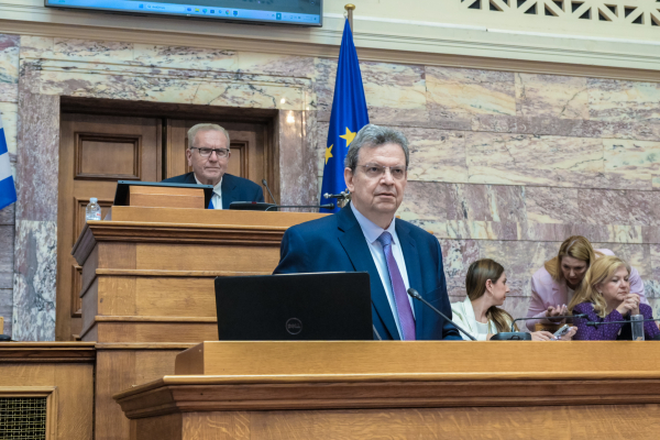 Τι λέει η κυβέρνηση για τα ιδιωτικά Πανεπιστήμια - Η ευθύνη στην ΕΘΑΑΕ και τον πρόεδρό της Π. Μήτκα