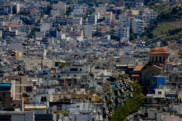 Ο «χρυσός» οδηγός για τα μειωμένα ενοίκια, τι πρέπει να ξέρουν ιδιοκτήτες και ενοικιαστές