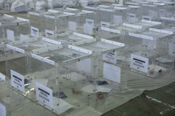 Ο Αλέξης και η Μαρία εξαγγέλλουν τα κόμματά τους, ο Αντώνης ετοιμάζεται – Η αναδιάρθρωση ξεκινά