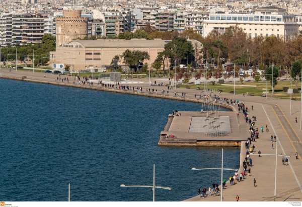 Στα 184 τα κρούσματα σήμερα στη Θεσσαλονίκη, 26 περιφέρειες με διψήφια κρούσματα