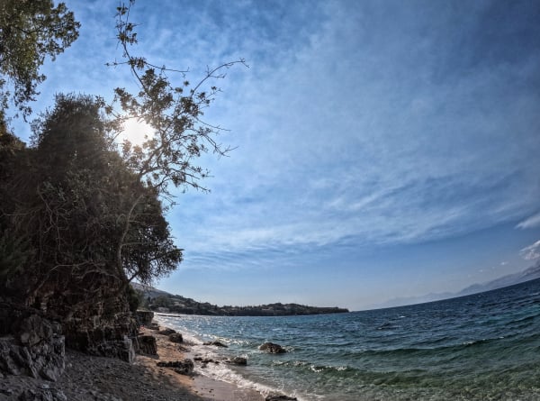 Καιρός «Hot, Dry, Windy»: Τι θα γίνει μέχρι τον Δεκαπενταύγουστο