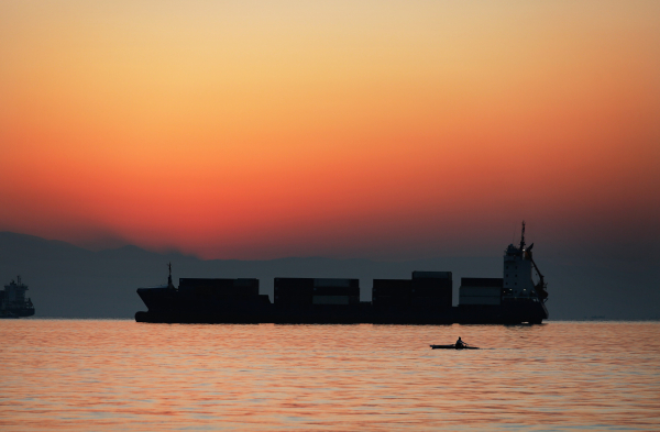 Μετά το μπαράζ εκρήξεων οι Χούθι ανέλαβαν την ευθύνη για δύο επιθέσεις σε Ερυθρά και Ισραήλ