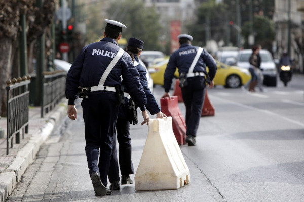 Αρχίζουν τη νύχτα τα έργα ασφαλτόστρωσης στην Αθήνα - Ποιοι δρόμοι θα κλείσουν