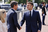 Γαλλία: Ο Μακρόν αποφάσισε την παραμονή του Ατάλ στην πρωθυπουργία