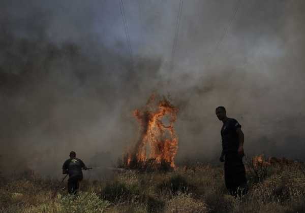 Ζημιές σε σπίτια από την πυρκαγιά στη Θάσο 