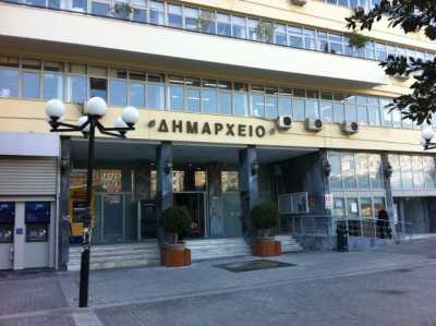 Επίδομα ενοικίου και εύρεση εργασίας σε αδύναμους δημότες Πειραιά