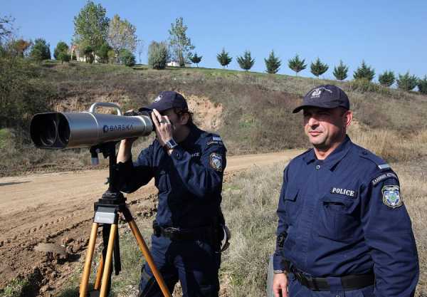 Συνοριοφύλακες στέλνει η ΕΕ σε Σερβία και ΠΓΔΜ για να «σφραγίσει» τα εξωτερικά σύνορά της