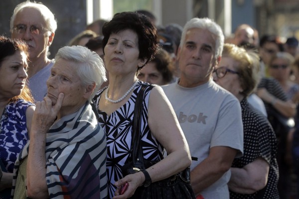 Κοινωνικό μέρισμα: Δείτε τα κριτήρια, τα ποσά και οι ωφελούμενοι