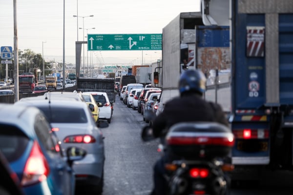 Μετ&#039; εμποδίων η κίνηση στον Κηφισό - Πού υπάρχουν προβλήματα