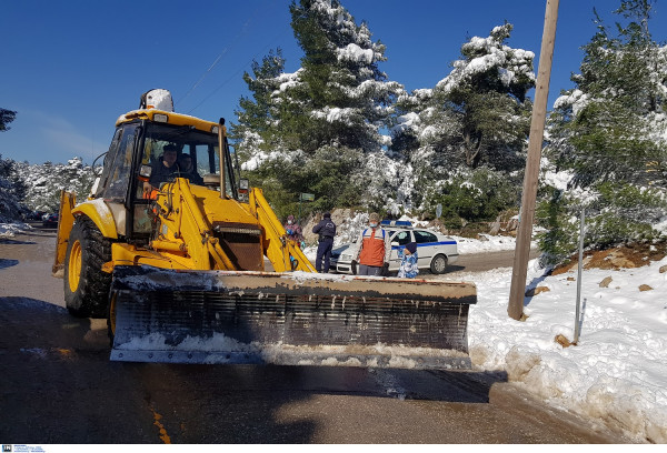 Βροχές, καταιγίδες και... χιόνια αύριο Τρίτη 26/1, αναλυτική πρόγνωση