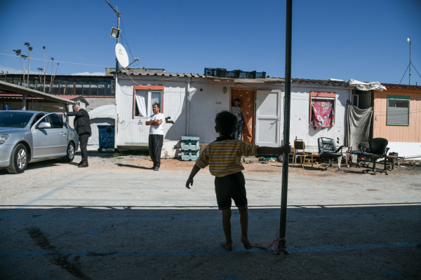 Ιστορική συμφωνία στην ΕΕ για τη μετεγκατάσταση των μεταναστών και την ενίσχυση των συνόρων