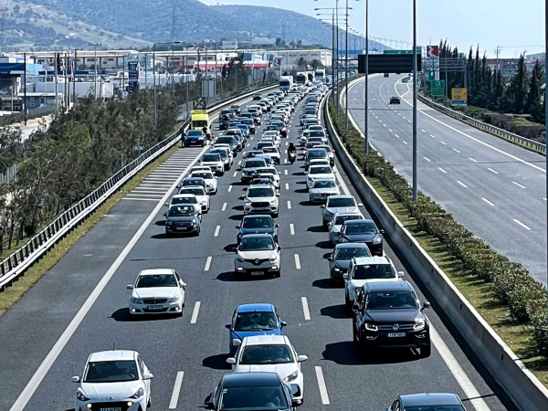 Τροχαίο δυστύχημα στην Αττική Οδό με νεκρό έναν ηλικιωμένο