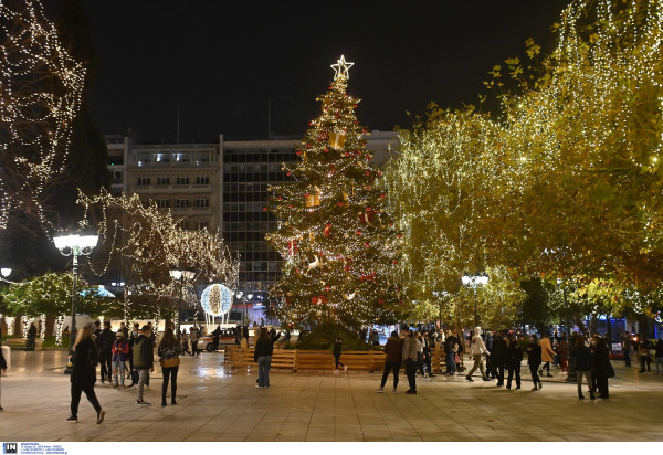 Μόσιαλος: Απάντησε στο αν επηρεάζει η μετάλλαξη του ιού το εμβόλιο, τι είπε για ρεβεγιόν και lockdown