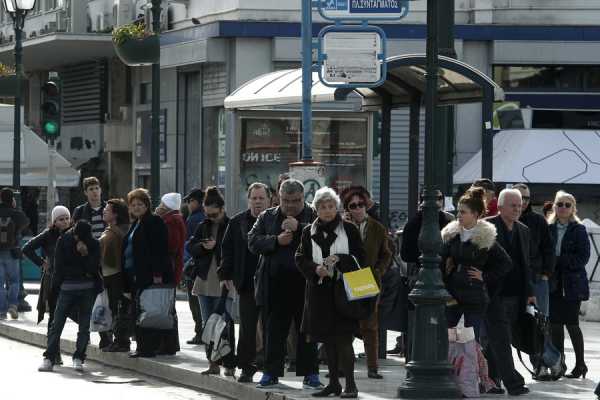 Πως θα κινηθούν τα ΜΜΜ σήμερα ανήμερα Χριστούγεννα