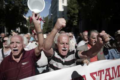 Συνταξιούχοι: Οι μεγάλοι χαμένοι