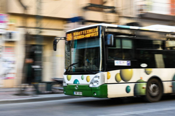 Υπουργείο Μεταφορών: Αυτά είναι τα ψέματα του ΣΥΡΙΖΑ για τις αστικές συγκοινωνίες