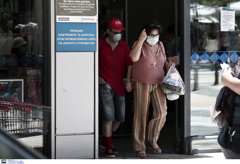 Ποια καταστήματα θα μείνουν ανοιχτά στη διάρκεια του lockdown