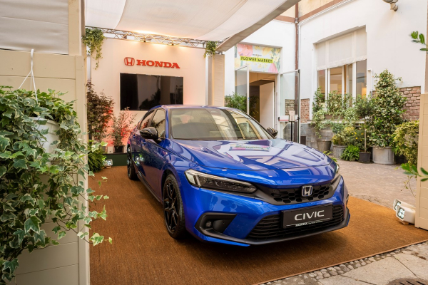 Το νέο Honda Civic στο επίκεντρο του ενδιαφέροντος στο Milan Design week (φωτό)