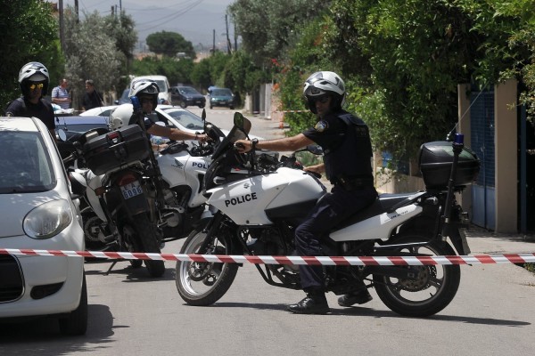 Ιερέας αποπειράθηκε να ασελγήσει σε 11χρονη με τη συναίνεση της μητέρας της