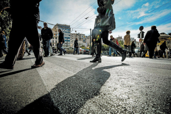 Η πρόταση ΣΕΒ για δανεισμό εργαζόμενων και η αντίδραση ΓΣΕΕ