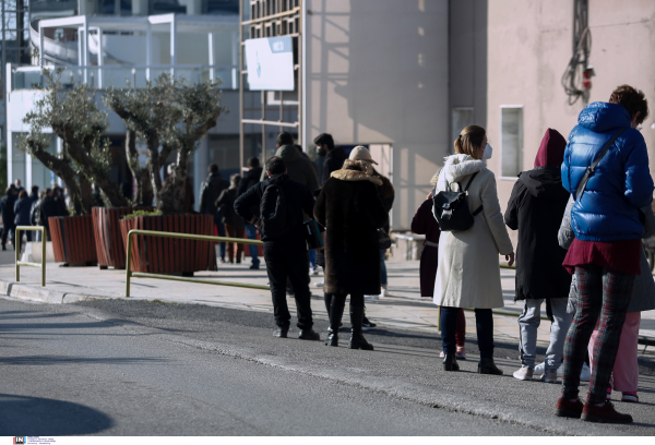 Αλαλούμ με τα rapid test και PCR για αναρρωτική άδεια - Έρχεται ΚΥΑ που θα λύσει το πρόβλημα