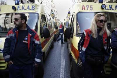 Όλη η προκήρυξη του ΑΣΕΠ για 93 μόνιμες προσλήψεις στο ΕΚΑΒ