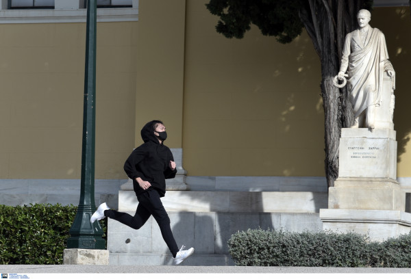 Καμπανάκι Σαρηγιάννη: Η απόδοση του lockdown στην Αττική είναι μειωμένη